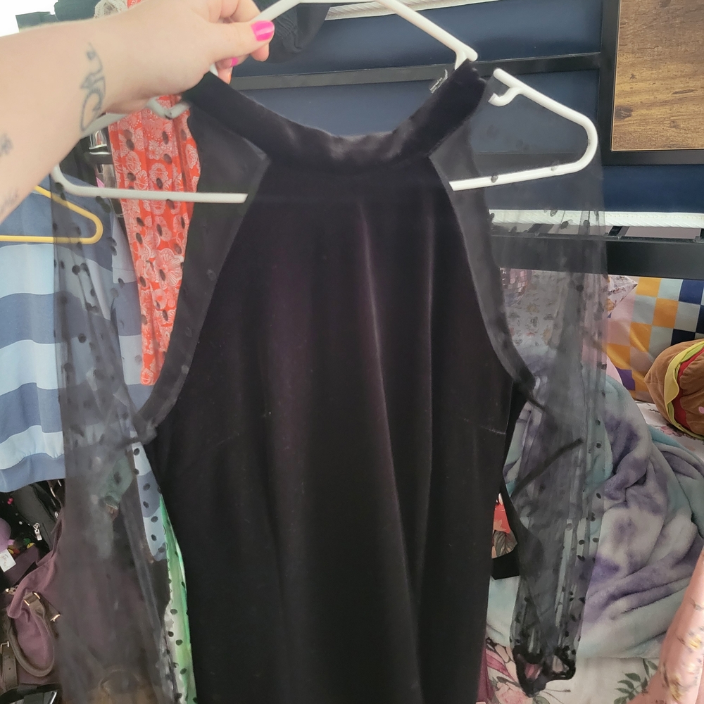 Elegant Black Sheer Sleeve Dress